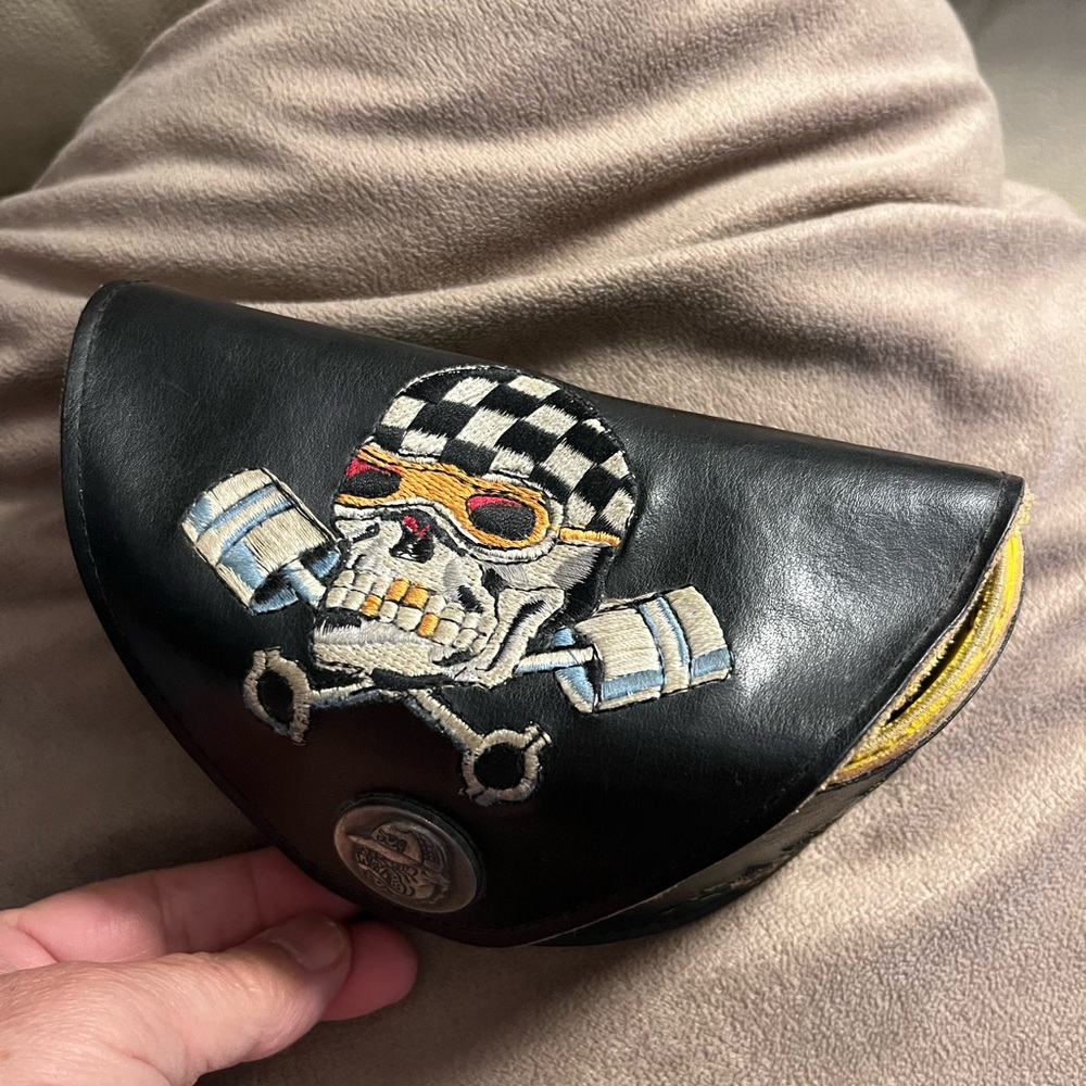 Ed Hardy Black and Gold Sunglasses Case - Picture 4 of 9